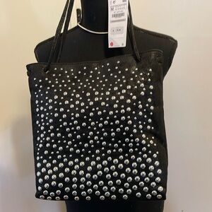 Ladies fancy hand bag